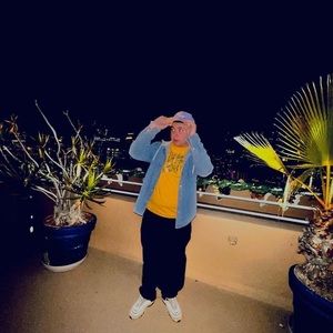 Meet your Posher, Robert